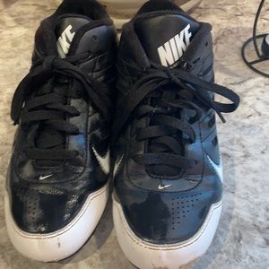Nike youth football cleats